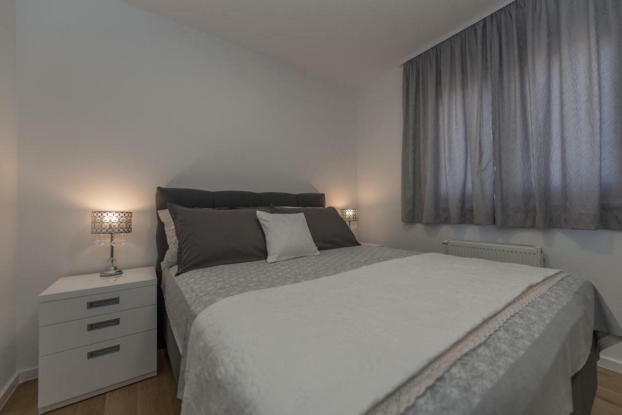 Penthouse Nikola Leilighet