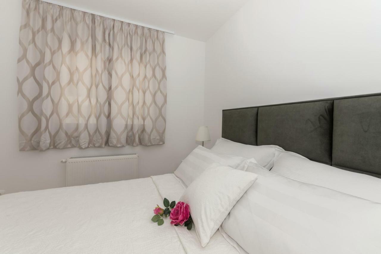 Leilighet Penthouse Nikola *